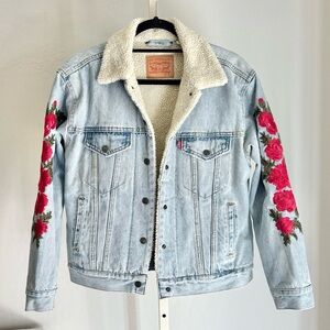 Levi's Ex-Boyfriend Trucker Denim Jacket with Rose Embroidery Sherpa Lining, S